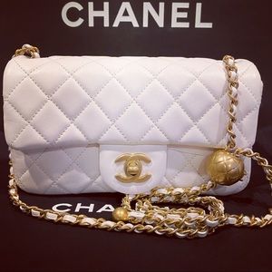 Chanel Pearl Crush Mini